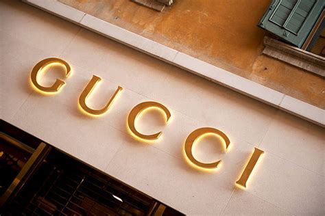 gucci bilder zum ausdrucken|500+ Fotos, Bilder und lizenzfreie Bilder zu Gucci.